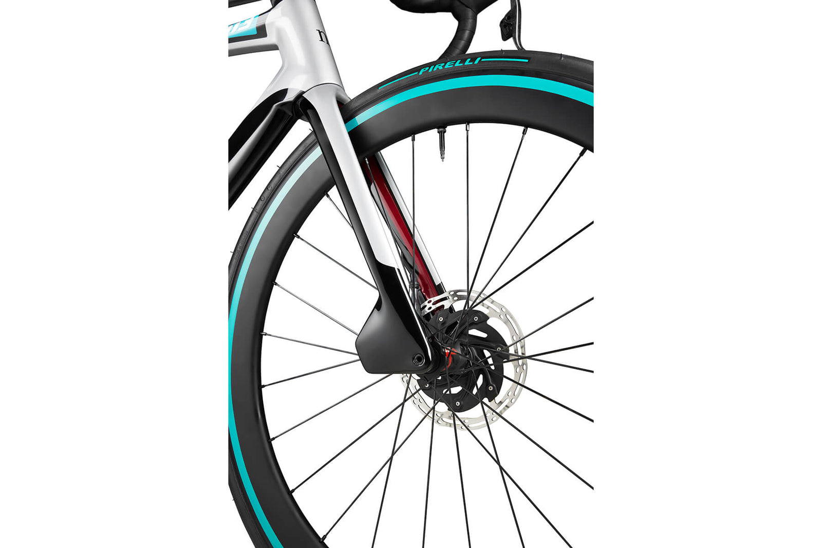 Mercedes-AMG PETRONAS F1® Equipo V13 Edición de carretera